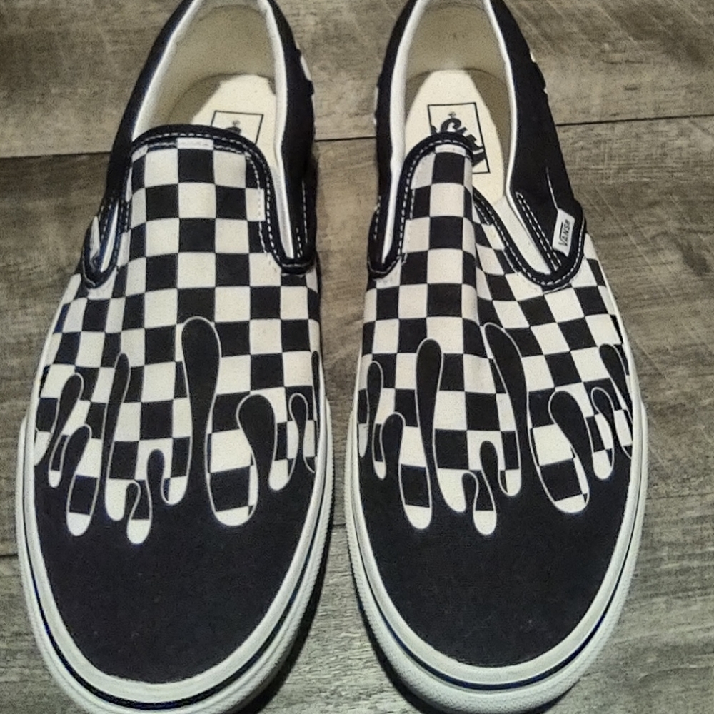NWOB Vans Slip-on Checkers Drip size 10.5